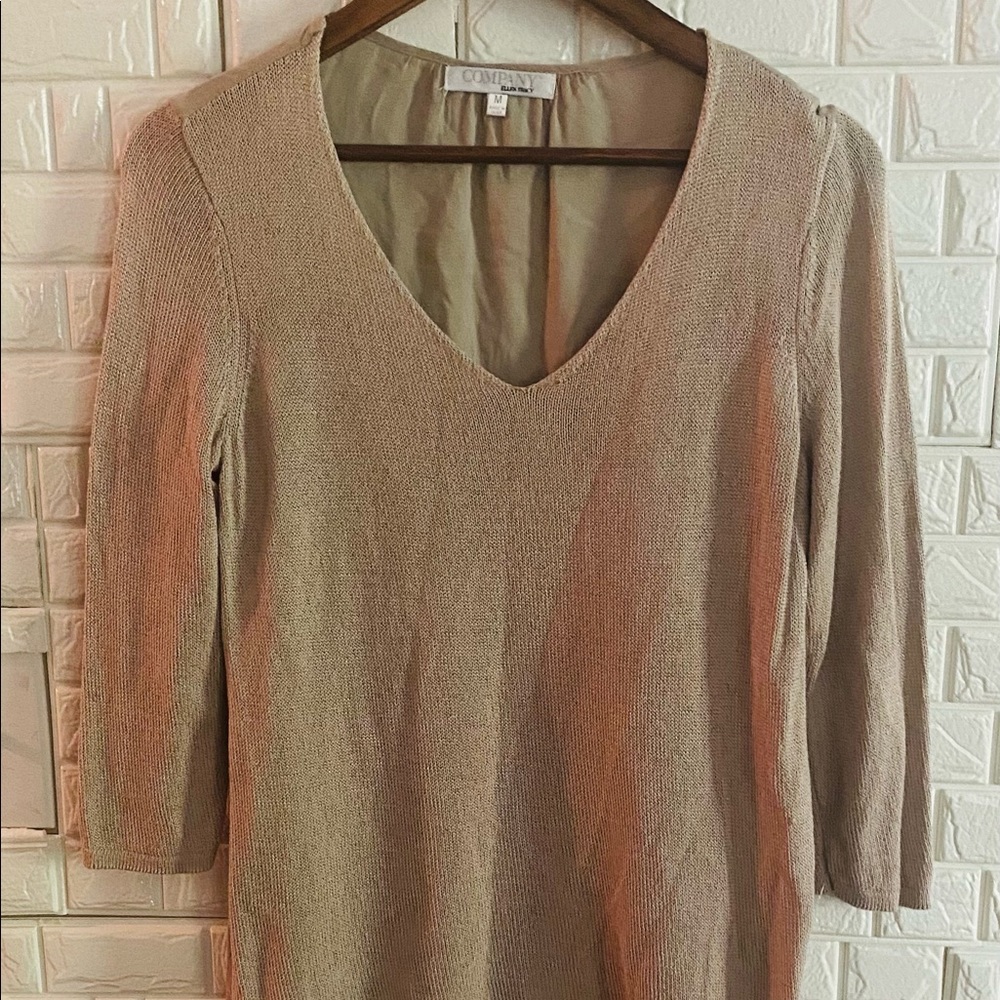 Company ELLEN TRACY Women's Blouse 3/4  Sleeve. Beige Sz M 26 Length X 17 Width